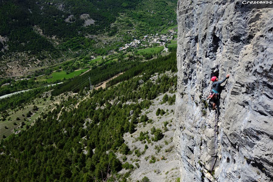 Hautes-Alpes escalade, découvrir l'escalade, stage escalade hautes-alpes, stage escalade adulte