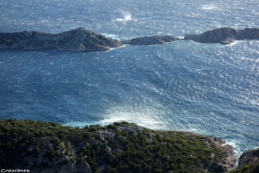 Calanques, mistral escalade