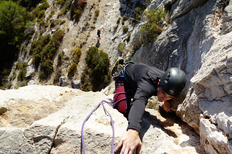 moniteur d'escalade, séjour escalade hiver, grimper en grande voie