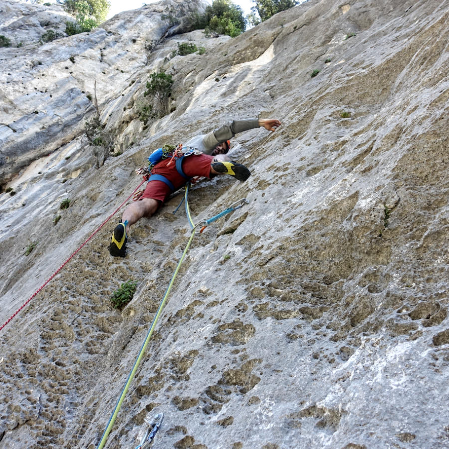 Hold-Up Mental, escalade Imbut